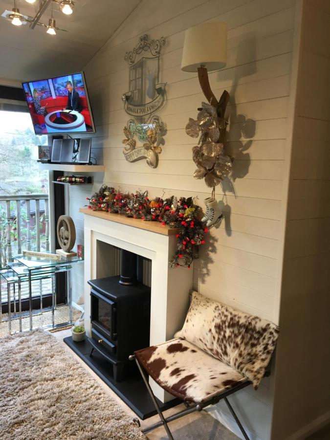 Mistletoe One Luxury Lodge With Hot Tub Windermere Eksteriør bilde